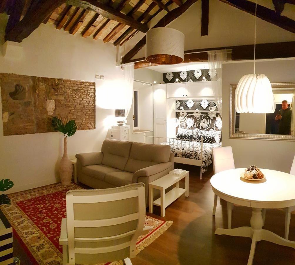 La Casa Nel Castello Villa Ostia Antica Eksteriør billede