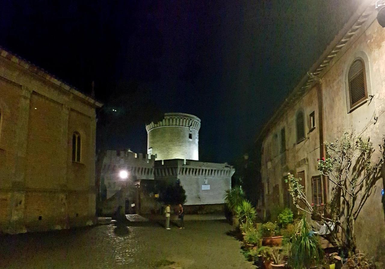 La Casa Nel Castello Villa Ostia Antica Eksteriør billede